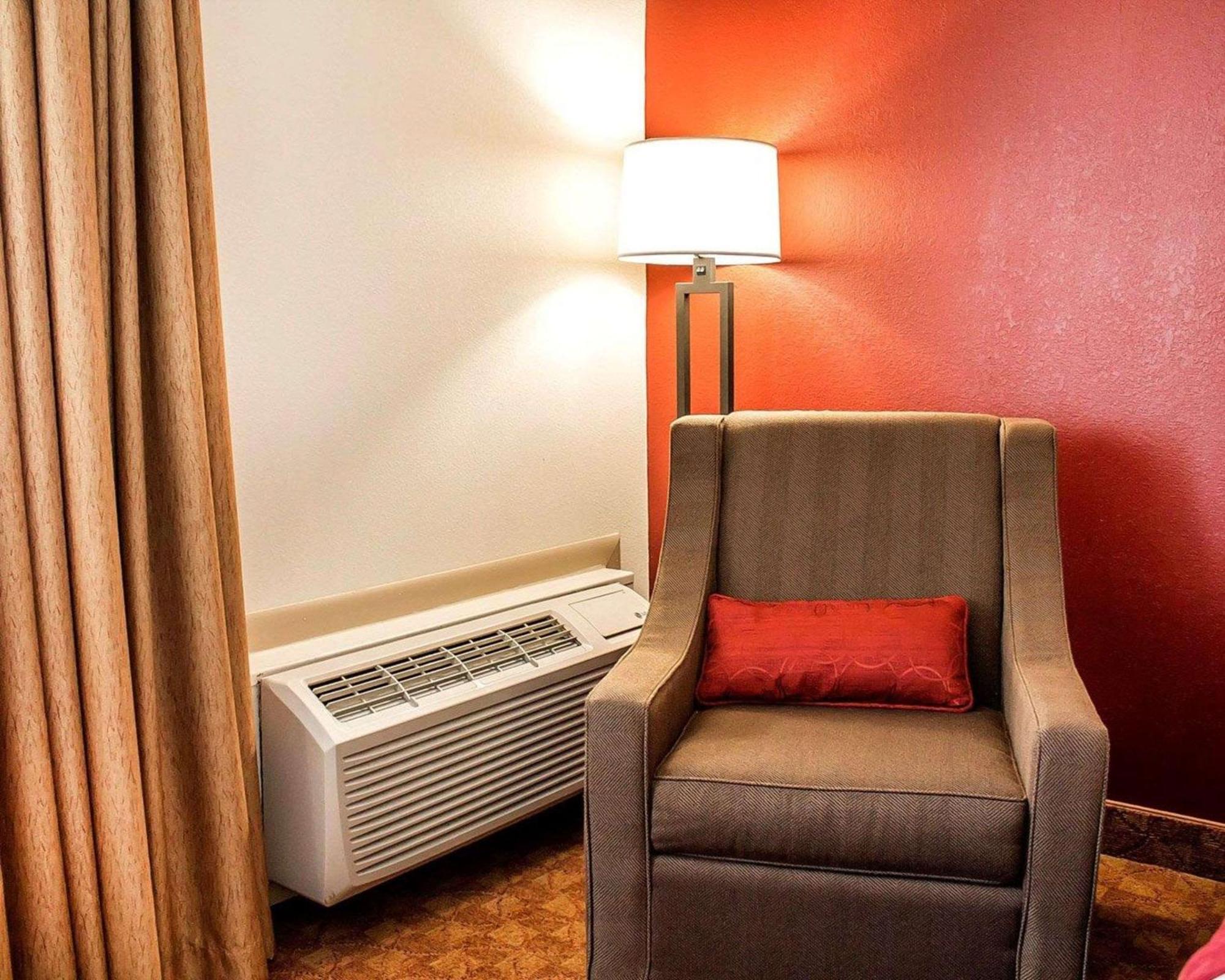 לימה Quality Inn מראה חיצוני תמונה